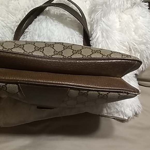 GUCCI purse/ handbag - Picture 5 of 8